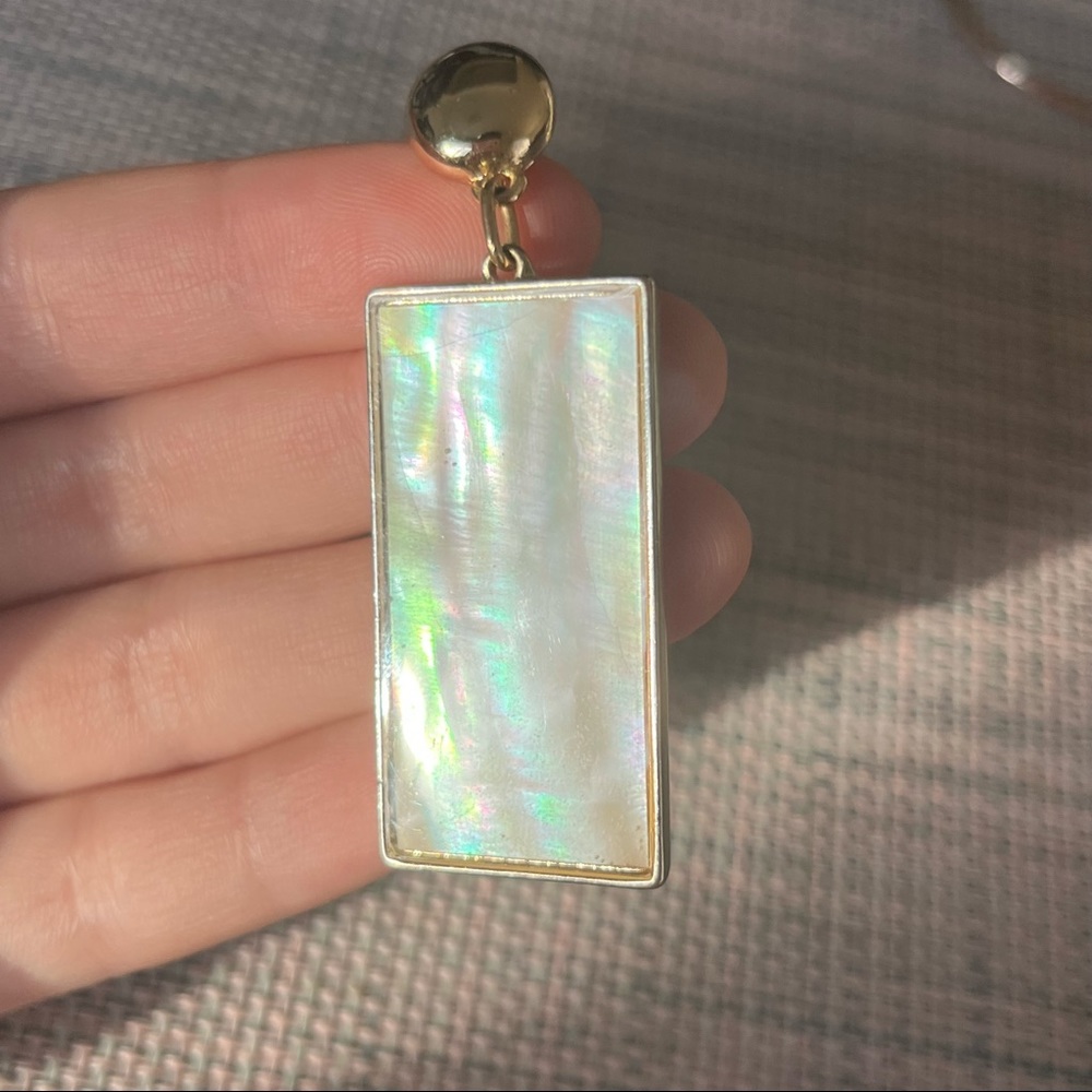 Earrings - Picture 2 of 4
